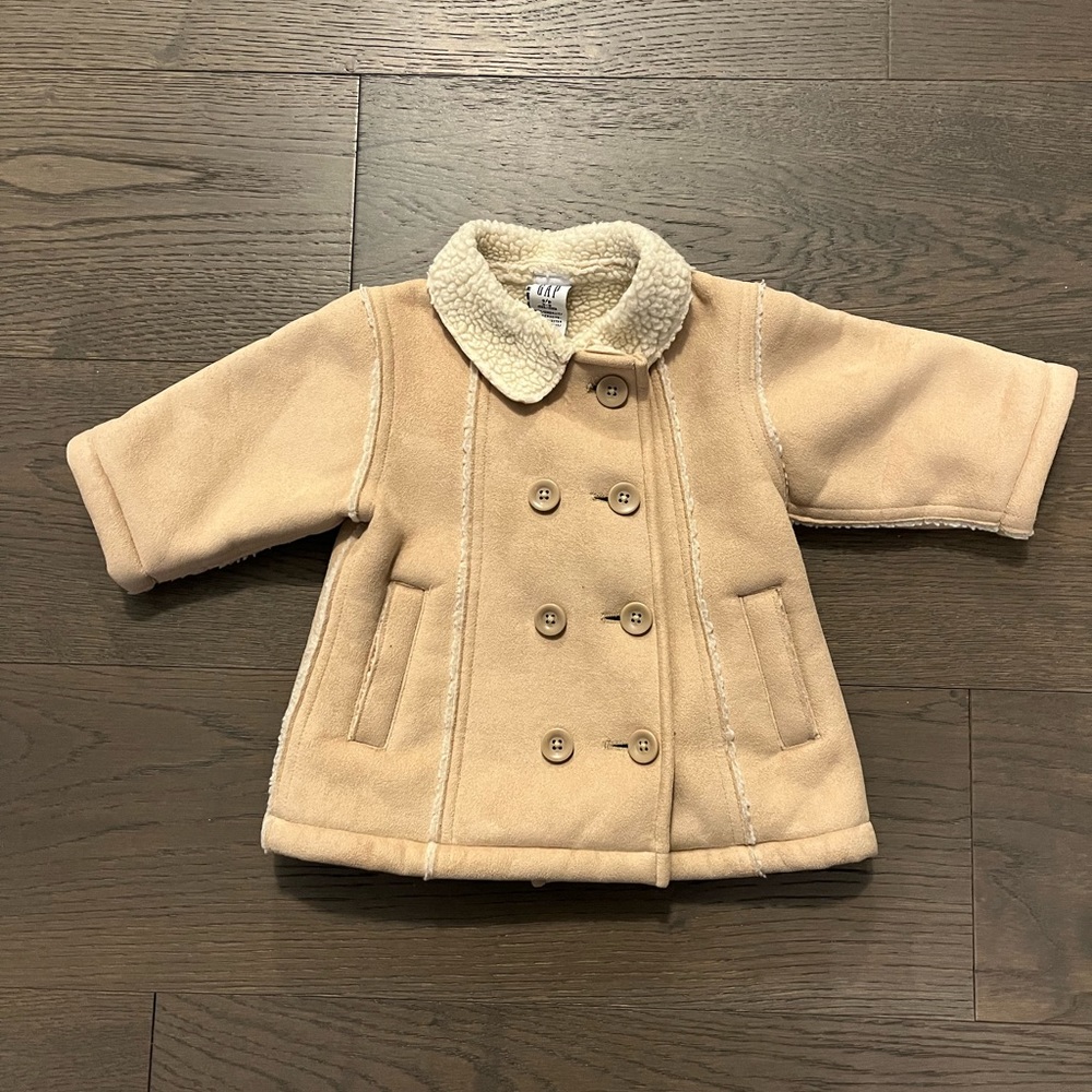 Baby gap suede baby coat 3-6M EUC retail $125